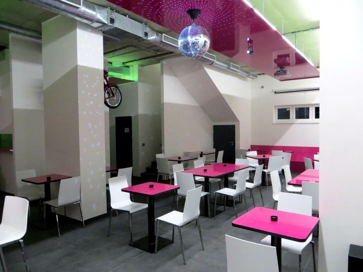 Big Rezidence Eliska Apartment Prag